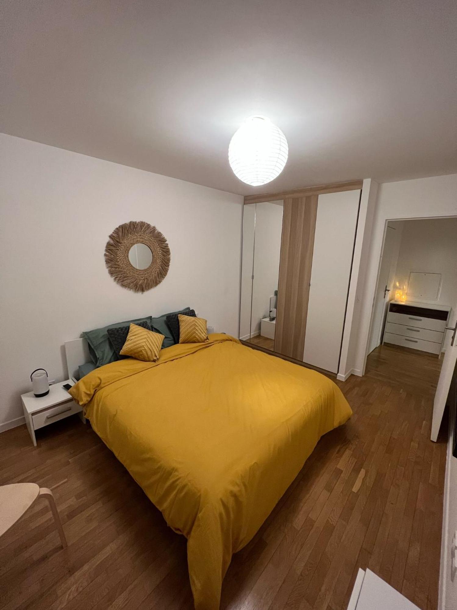 Paris-Montrouge Magnifique Appartement 3 Pieces De 75M2 Avec Parking - Tres Cosy Pour 1 - 8 Personnes Refait A Neuf -Entire Apartment Luxurious And Warm -Montrouge Paris 14Eme - Proche Aeroport Orly Parc Expositions Porte De Versailles Free Wifi Grat Exterior photo